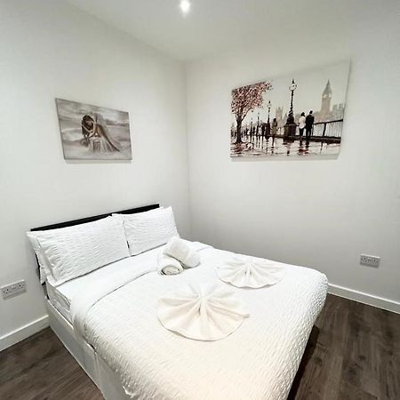 Appartement Immaculate Flat In West Croydon Extérieur photo